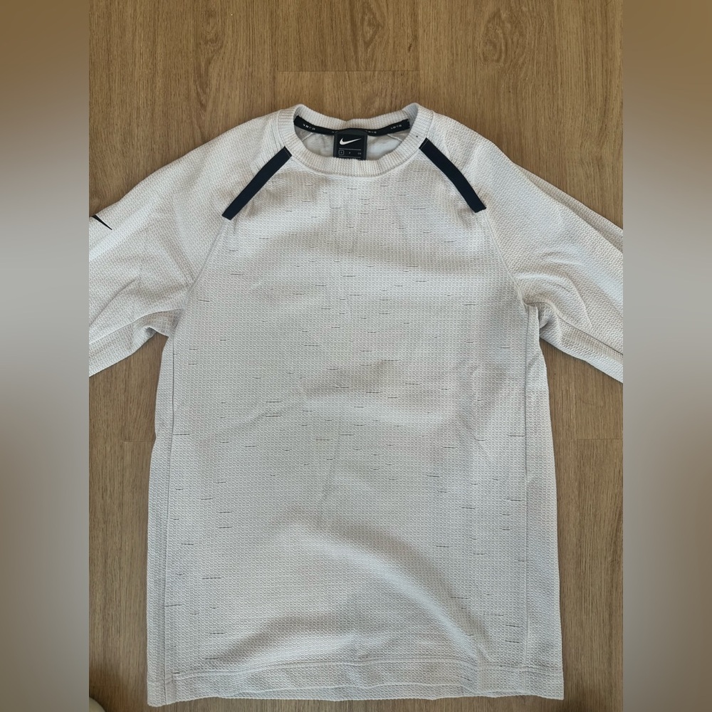 Nike Men's Off-White Crewneck Sweater
